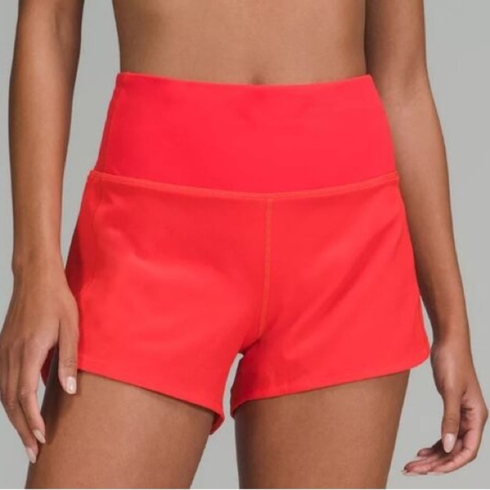 Lululemon High Rise Speed Up Short in Hot Heat